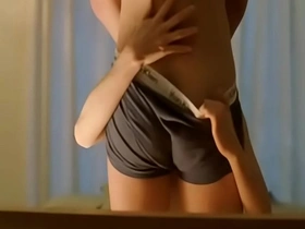 Korean actor Sim Ji-hos nude scenes in the 2005 film Green Chair