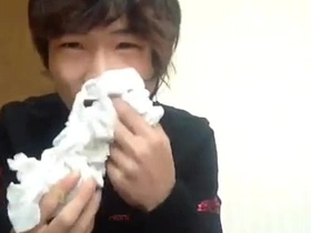 Gay Japanese boy Katya in action